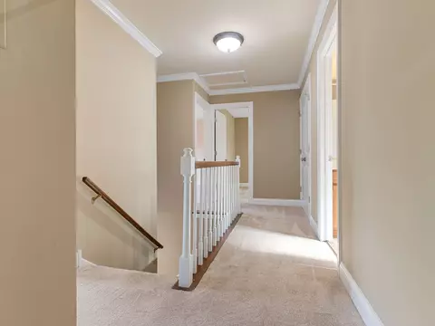 Entry Way - 3925 Charlemagne Dr, Hoffman Estates, IL 60192 photo 2 of 3