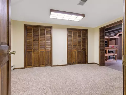 Other - 3925 Charlemagne Dr, Hoffman Estates, IL 60192 photo 4 of 7