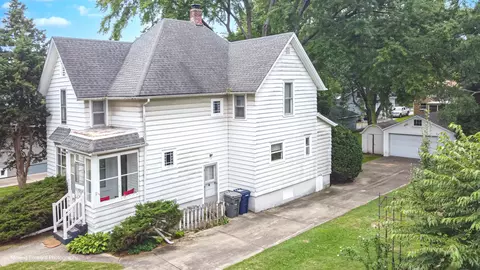 838 Cedar Ave, Elgin, IL 60120 photo 32