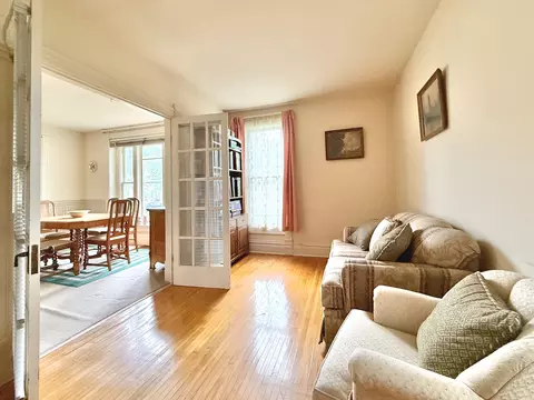 838 Cedar Ave, Elgin, IL 60120 photo 10