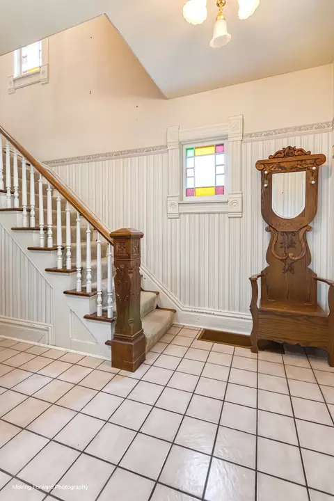 838 Cedar Ave, Elgin, IL 60120 photo 27