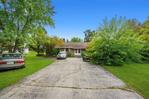 11704 Banbridge Dr, Roscoe, IL 61073 photo 3