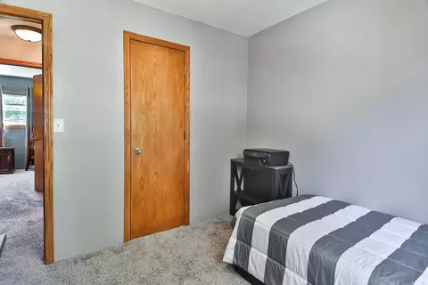 745 Towne Dr, Freeport, IL 61032 photo 20