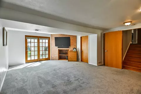745 Towne Dr, Freeport, IL 61032 photo 21