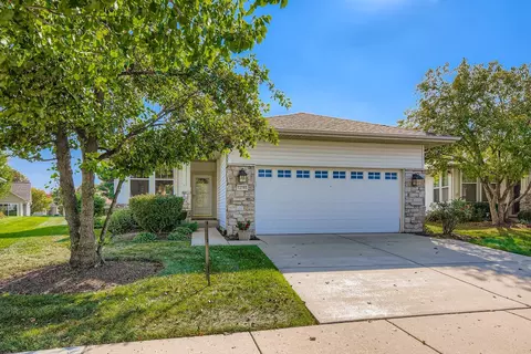 12765 Horseshoe Trl, Huntley, IL 60142
