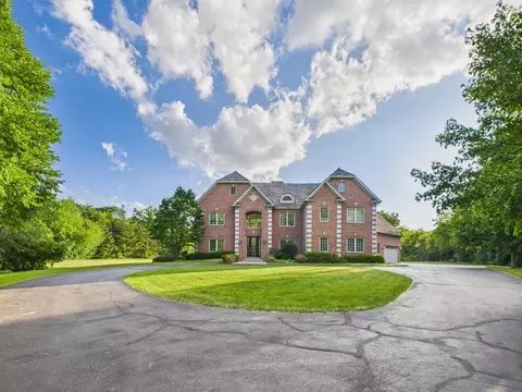 50 Lakeview Ln, Barrington, IL 60010