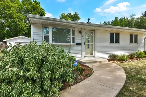 2810 Colorado Ave, Rockford, IL 61109