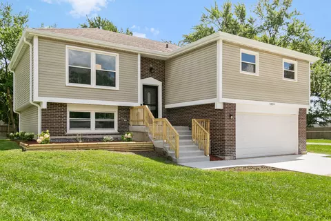 1039 Barrow Ct, University Park, IL 60484