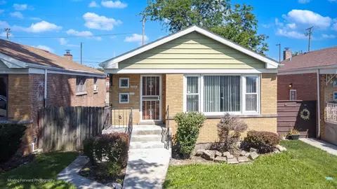 3638 W 84th St, Chicago, IL 60652
