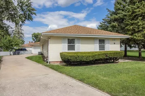 634 E 161st St, South Holland, IL 60473