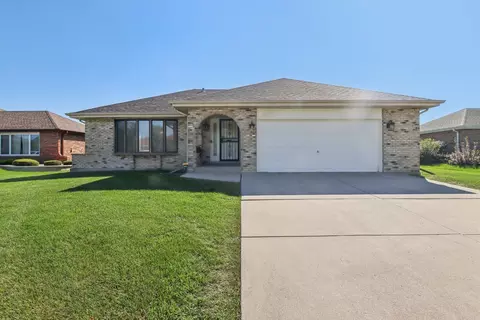 16225 Princeton Ave, Tinley Park, IL 60477