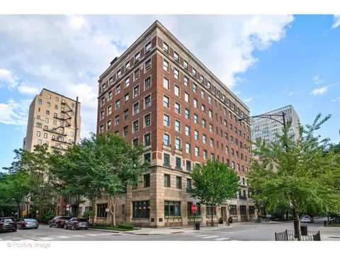 1255 N State Pkwy #9BF, Chicago, IL 60610