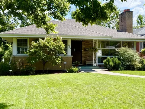 831 Latimer Ln, Flossmoor, IL 60422