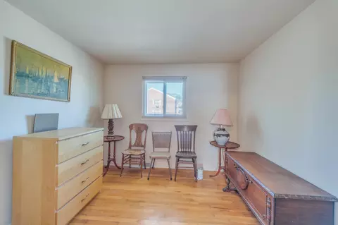 Bedroom - 237 S Rush St, Itasca, IL 60143 photo 2 of 3
