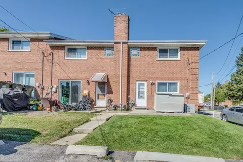 Exterior - 237 S Rush St, Itasca, IL 60143 photo 2 of 2