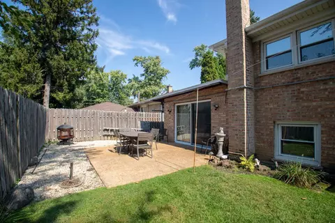 4010 Fern Ave, Lyons, IL 60534 photo 2