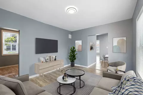 Living - 838 E 90th St, Chicago, IL 60619 photo 3 of 4