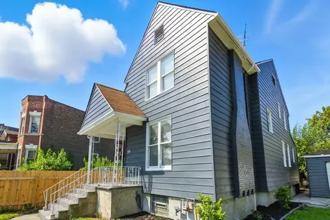 838 E 90th St, Chicago, IL 60619