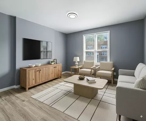 Living - 838 E 90th St, Chicago, IL 60619 photo 4 of 4