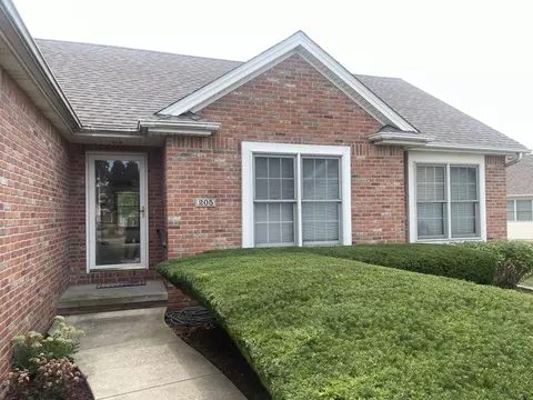 205 Field Ct, Normal, IL 61761