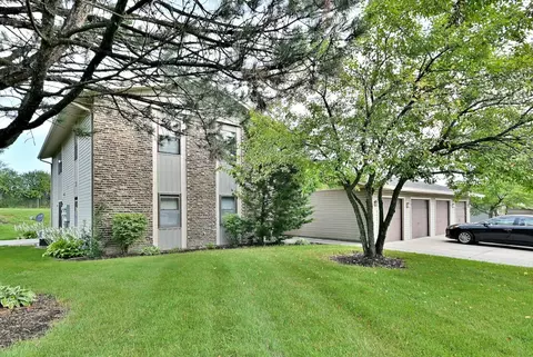 1395 Alpine Ct #C, Hanover Park, IL 60133