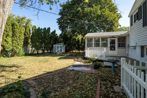 Exterior - 402 Bradley Ln, Normal, IL 61761 photo 5 of 8