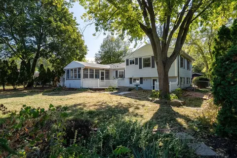 Exterior - 402 Bradley Ln, Normal, IL 61761 photo 6 of 8