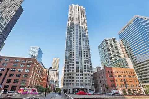 440 N Wabash Ave #4610, Chicago, IL 60611