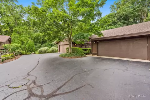 42 W474 Redbud Ct, Saint Charles, IL 60175