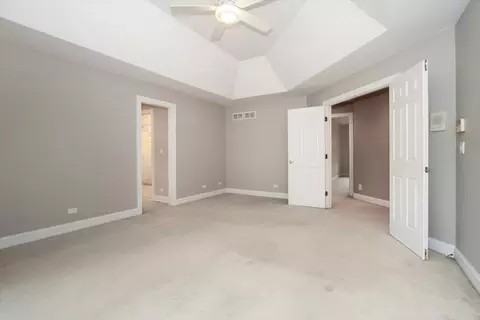 Bedroom - 37 River Ridge Dr, Sleepy Hollow, IL 60118 photo 2 of 8