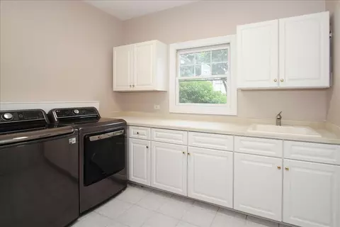 Other - 37 River Ridge Dr, Sleepy Hollow, IL 60118 photo 4 of 7
