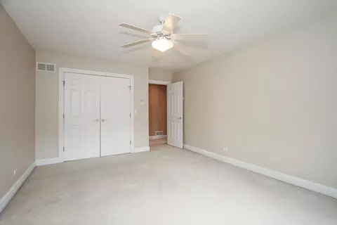 Bedroom - 37 River Ridge Dr, Sleepy Hollow, IL 60118 photo 6 of 8