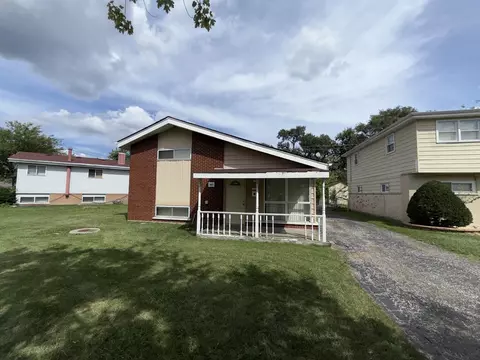 1481 Lincoln Pl, Calumet City, IL 60409