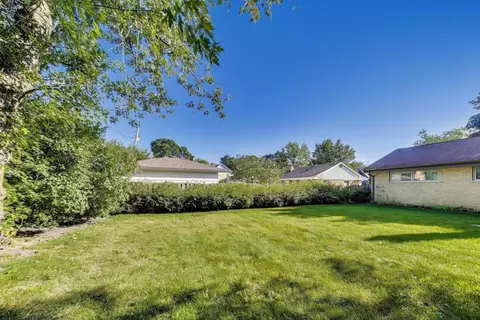 Exterior - 516 Short Ln, Glenview, IL 60025 photo 7 of 7
