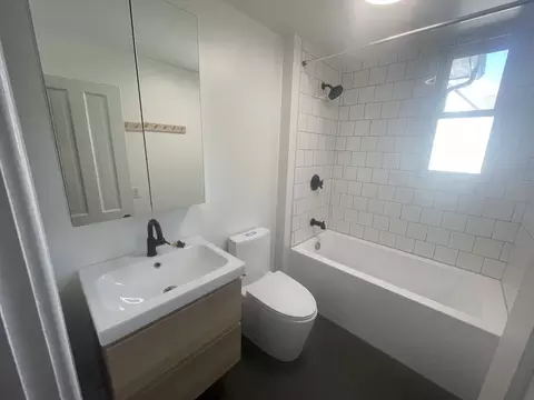 404 E Park St, Champaign, IL 61820 photo 15