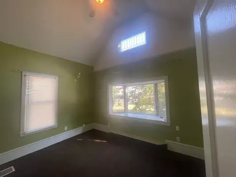 404 E Park St, Champaign, IL 61820 photo 19