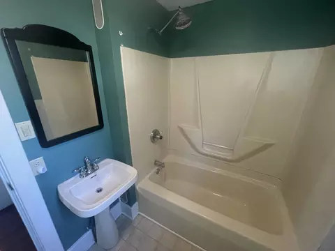 404 E Park St, Champaign, IL 61820 photo 12
