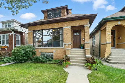 5527 W Pensacola Ave, Chicago, IL 60641