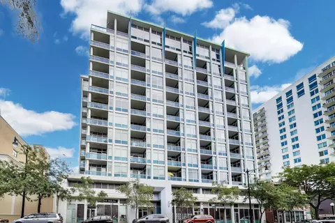 1819 S Michigan Ave #803, Chicago, IL 60616