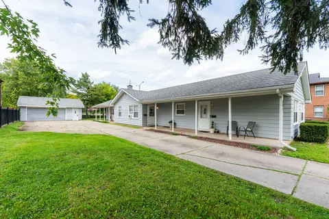 901 Kimberly Dr, Dekalb, IL 60115