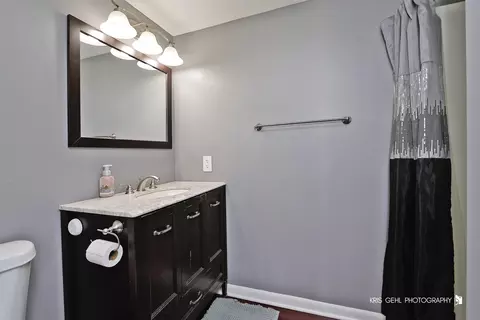 Bath - 205 S Cross Trl, Mchenry, IL 60050 photo 1 of 2