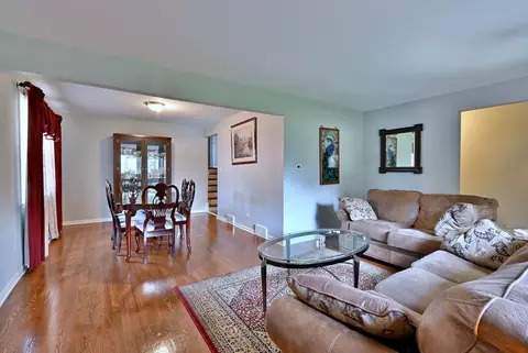 Other - 565 S Lyman Ave, Des Plaines, IL 60016 photo 2 of 6