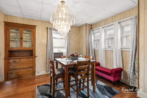 Dining - 355 S Myrtle Ave, Kankakee, IL 60901 photo 1 of 2