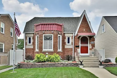 2728 Spruce St, River Grove, IL 60171