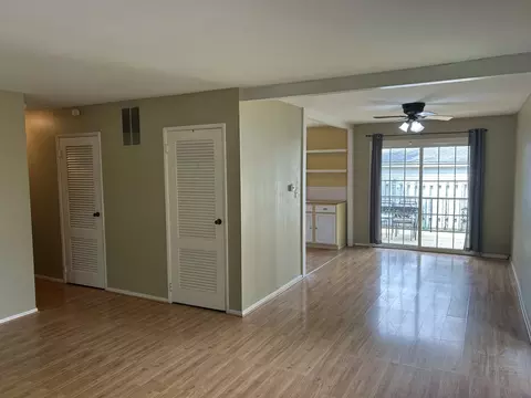Living - 1306 Croxton Ave, Bloomington, IL 61701 photo 1 of 8