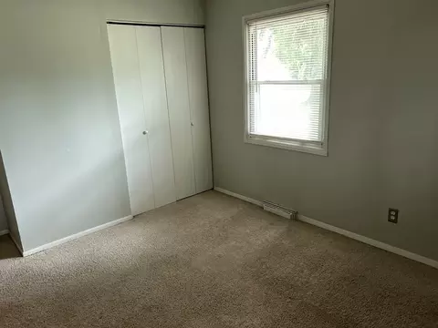 Bedroom - 1306 Croxton Ave, Bloomington, IL 61701 photo 6 of 6