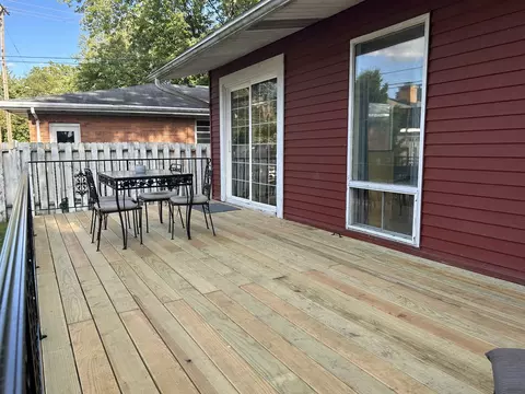 Exterior - 1306 Croxton Ave, Bloomington, IL 61701 photo 13 of 16