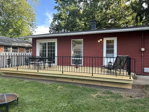 Exterior - 1306 Croxton Ave, Bloomington, IL 61701 photo 8 of 16
