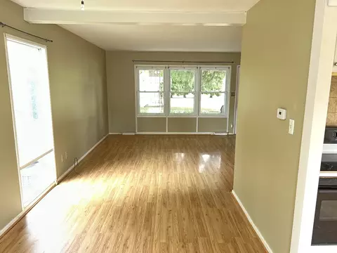 Living - 1306 Croxton Ave, Bloomington, IL 61701 photo 4 of 8