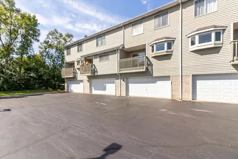 Exterior - 407 E Willow St #407, Elburn, IL 60119 photo 5 of 5